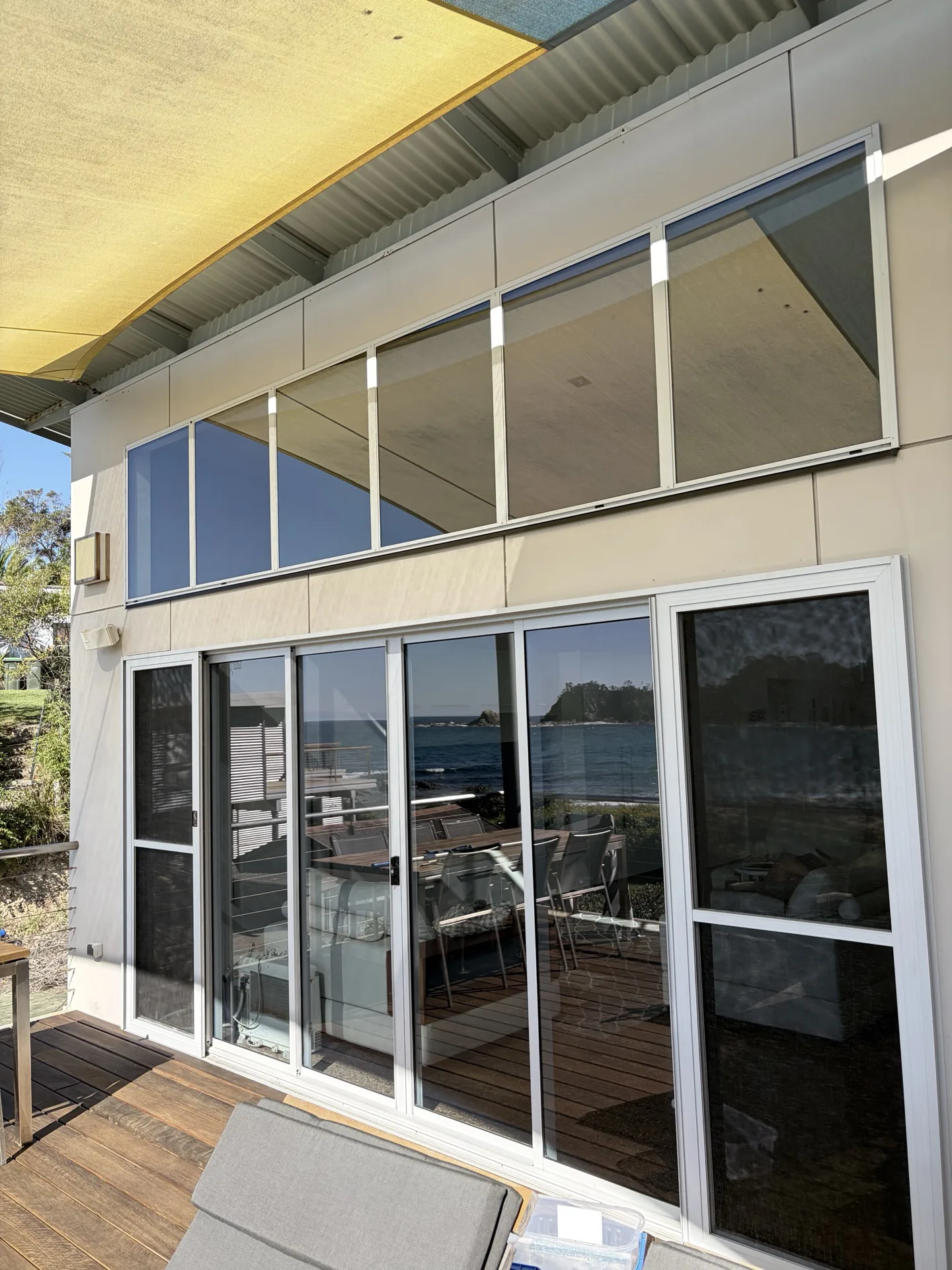 Exterior window cleaning